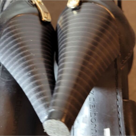 WOMEN"S BLACK OPEN TOE WITH BACK ZIPPER SANDAL - Picture 13 of 15